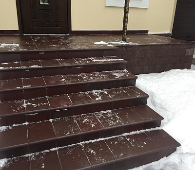 Укладка клинкерной плитки на ступени