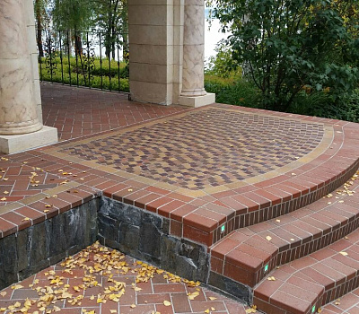 Фото крылец из тротуарной плитки и кирпича