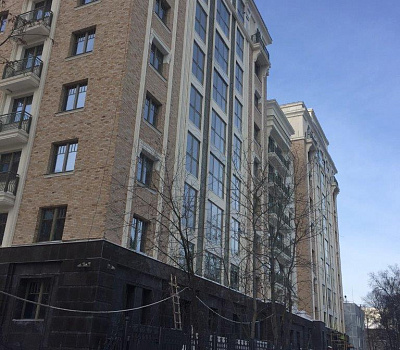 Фото многоэтажных домов с клинкерной плиткой